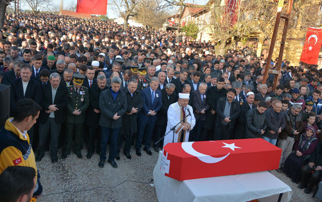 KARABÜK ŞEHİDİNİ UĞURLADI