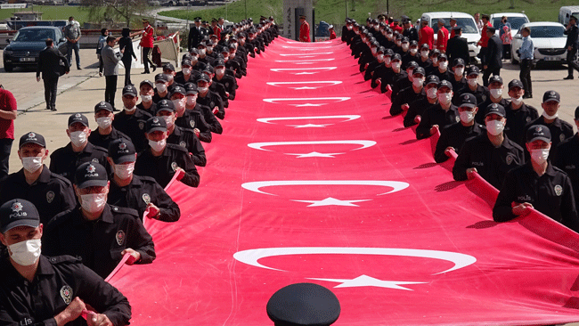 KARABÜK’TE POLİS HAFTASI KUTLANDI