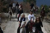 SAFRANBOLU’DA ATLI SAFARİ TURU DÜZENLENDİ