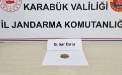 UYUŞTURUCU ŞÜPHELİSİ PARMAK İZİNDEN YAKALANDI