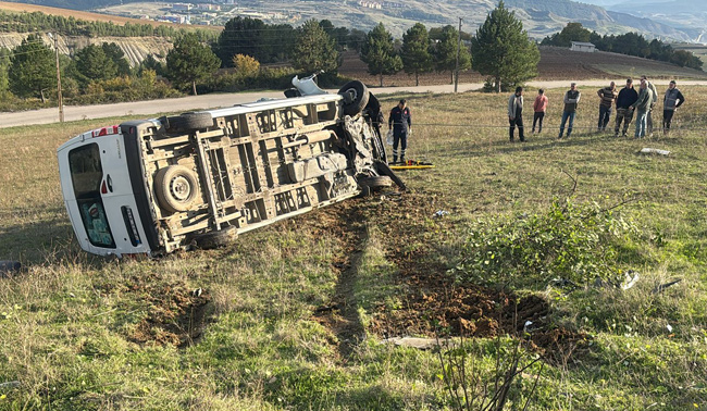 ŞARAMPOLE DEVRİLDİ:1 YARALI